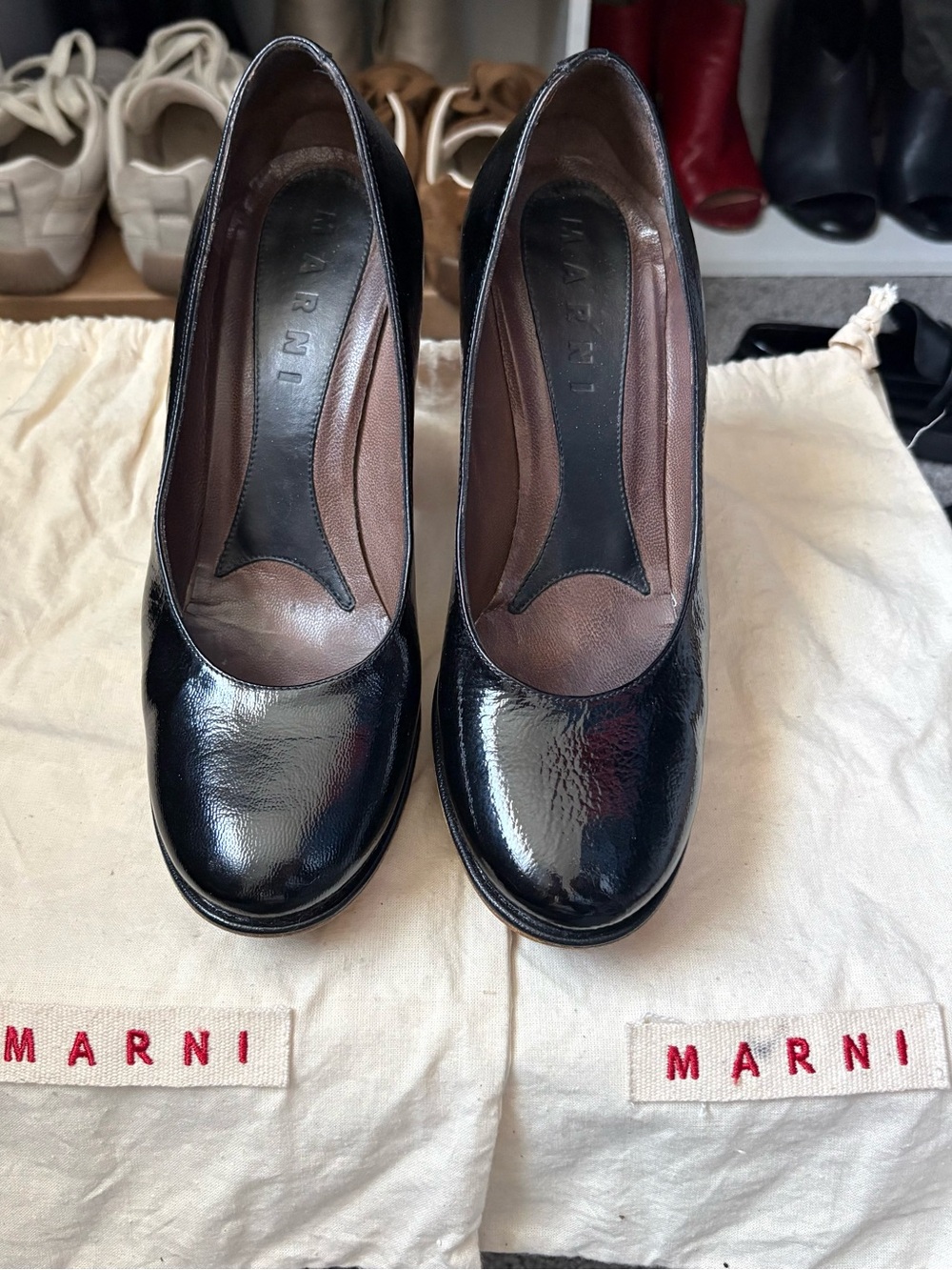Marni Black Patent Leather Round-Toe Pumps
